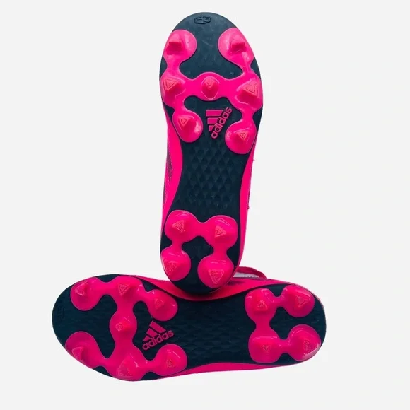 Adidas Girls Cleats in Adorable Pink Size: 1.5 Little Girls - Picture 3 of 11